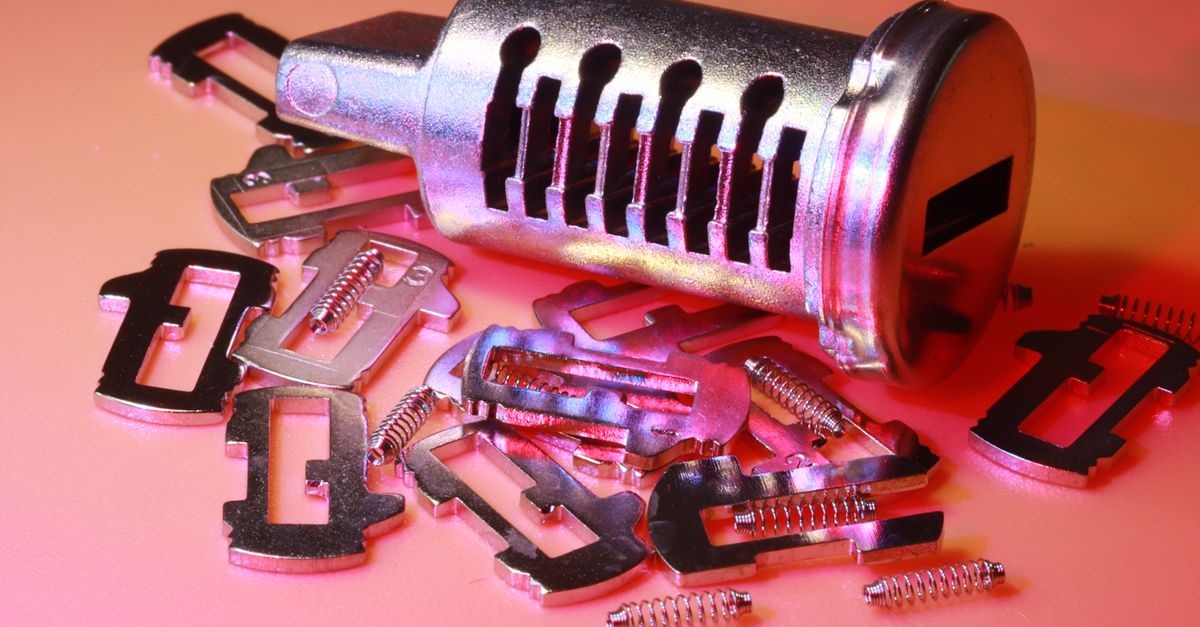 Car Key Replacement — Locksmith Lithonia